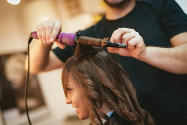 at the hairdresser s 2023 11 27 05 32 25 utc